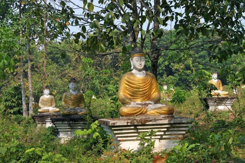 mont-zwekabin-bouddha Randonnée sur le mont Zwekabin - Birmanie | Au Tigre Vanillé
