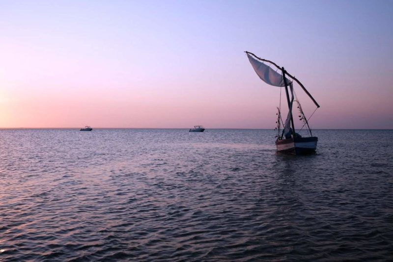 Coucher de soleil sur l'ocaén Indien - Mozambique | Au Tigre Vanillé