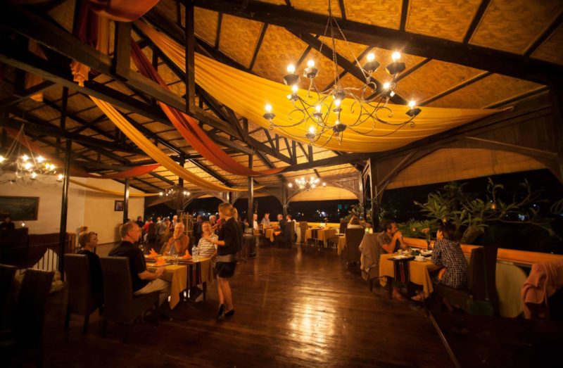 Restaurant du Viewpoint Ecolodge - Birmanie | Au Tigre Vanillé