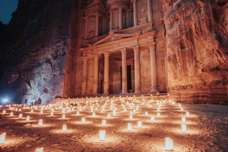 Site antique de Petra sous la féérie de bougies - Jordanie | Au Tigre Vanillé