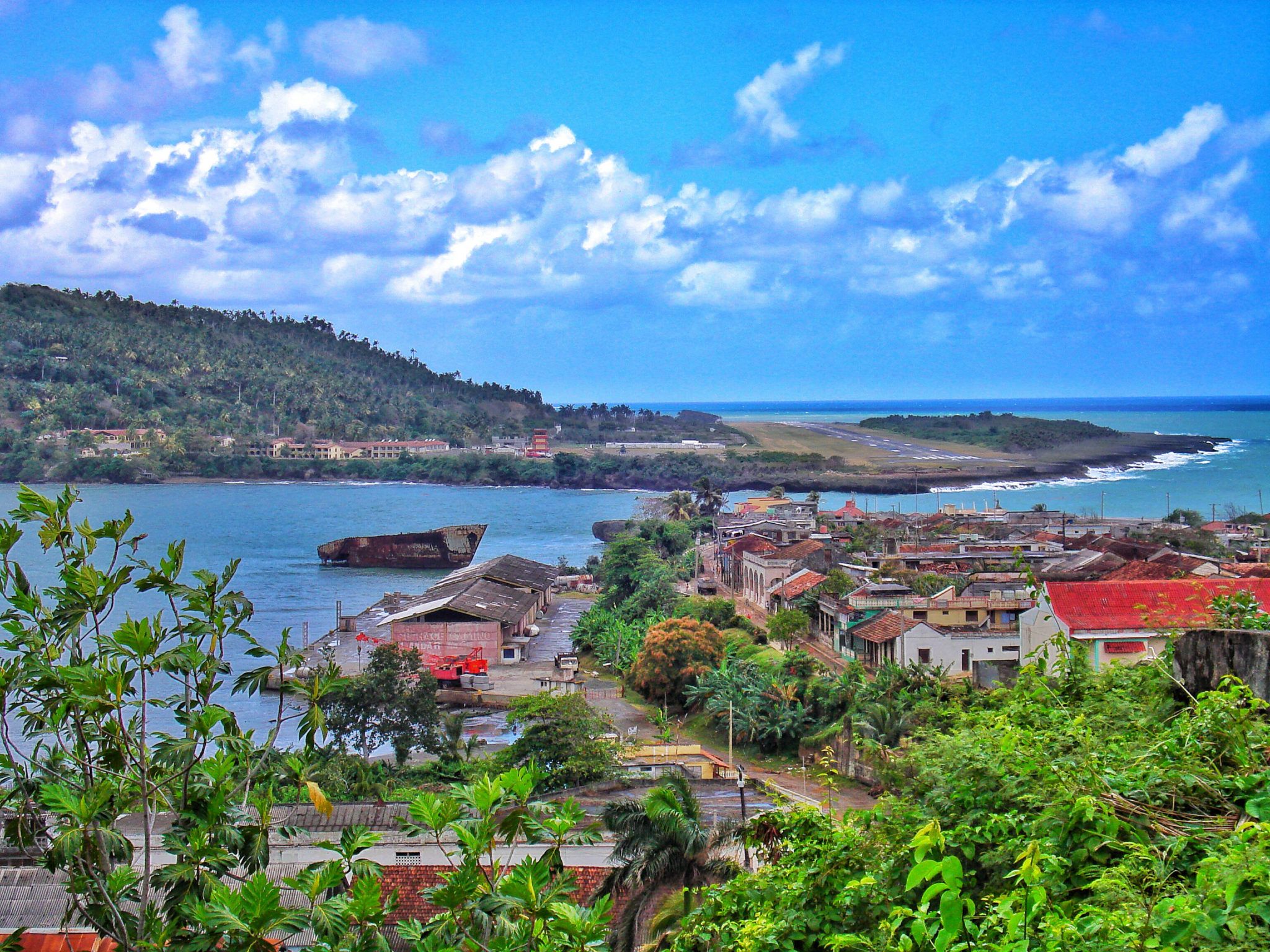 Port et ville de Baracoa - Cuba | Au Tigre Vanillé