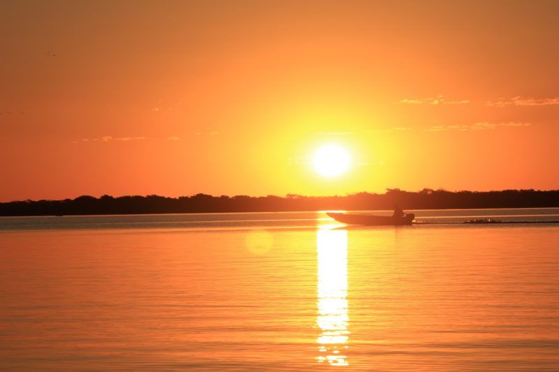 Coucher de soleil dans le Pantanal - Brésil | Au Tigre Vanillé