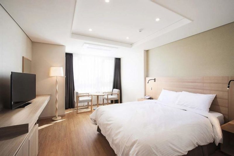 Chambre de l'hôtel Crown Harbor à Busan - Corée du Sud | Au Tigre Vanillé