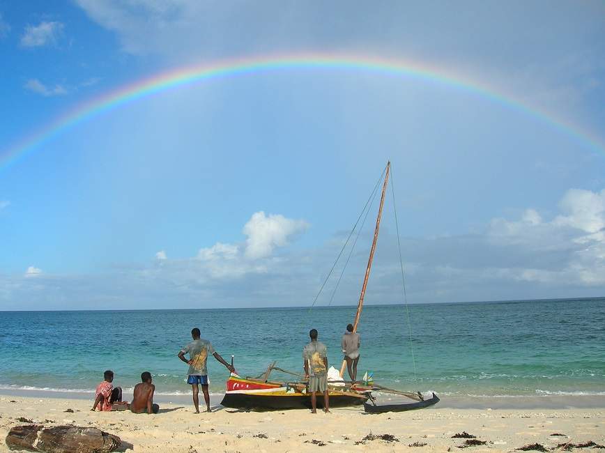 Excursion en pirogue traditionnelle vezo à Ifaty - Madagascar | Au Tigre Vanillé