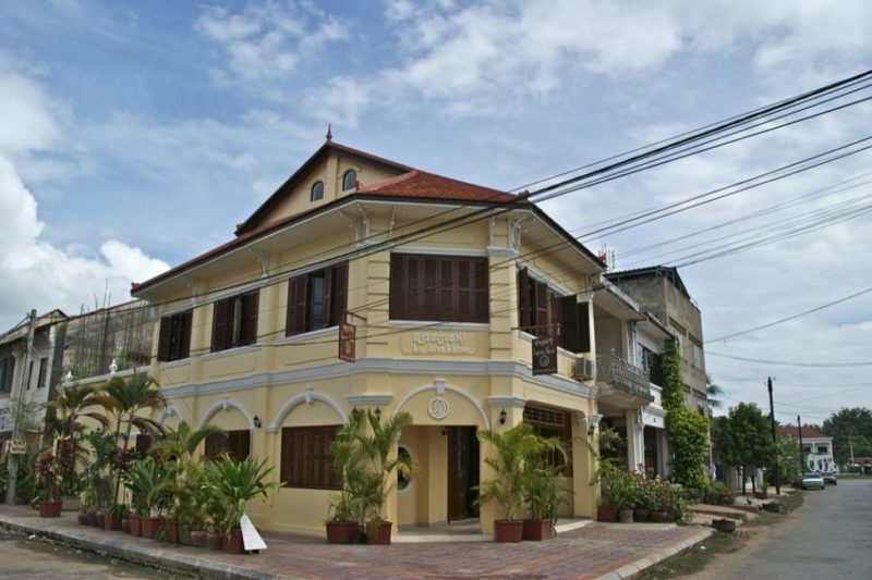 kampot-colonial-cafe-ville-cambodge Maison coloniale à Kampot - Cambodge | Au Tigre Vanillé