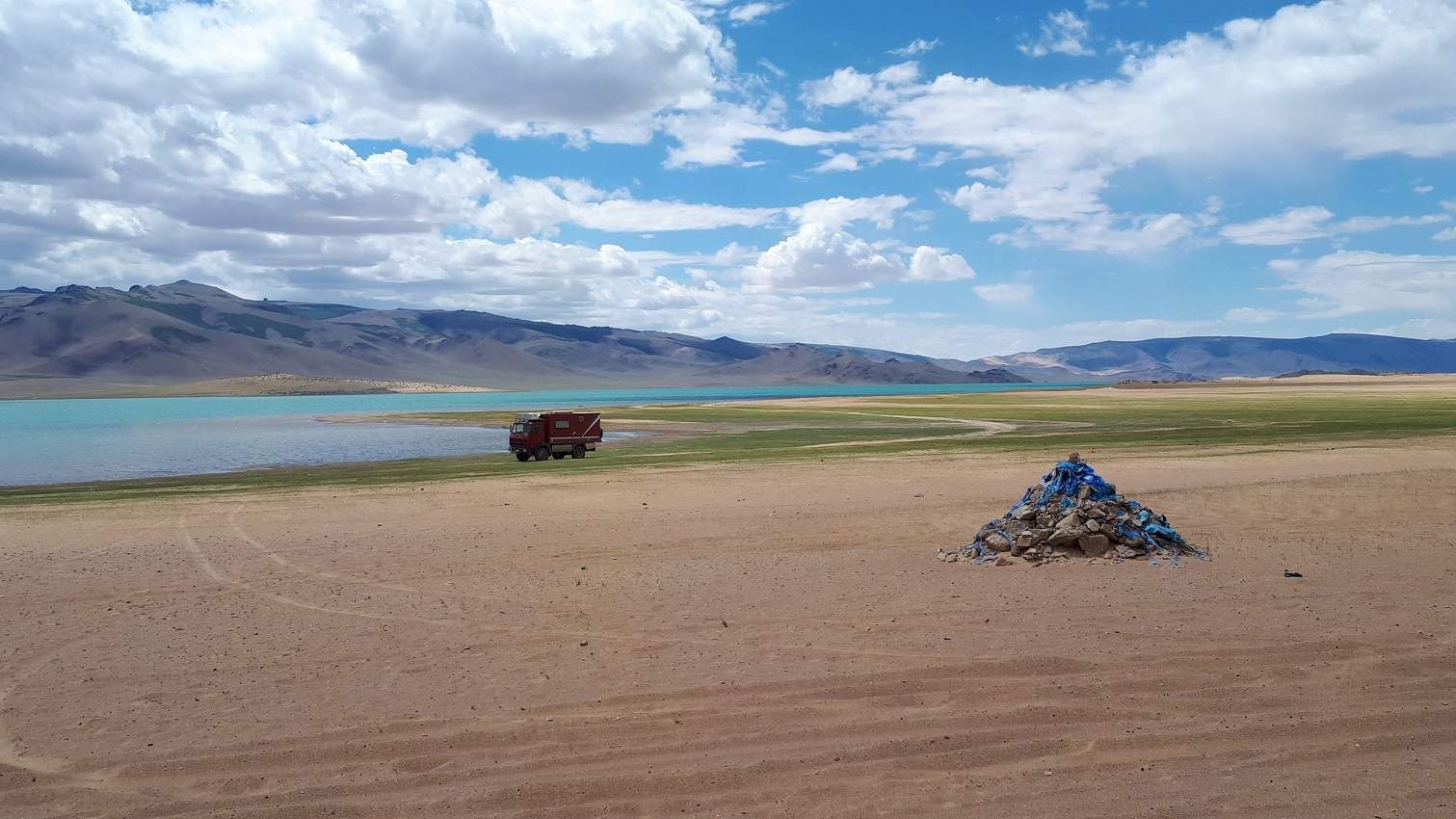 Lac Khaar Nuur - Mongolie | Au Tigre Vanillé