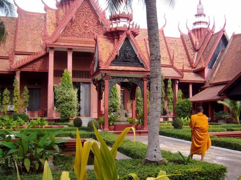 Musée national d'art khmer à Phnom Penh - Cambodge | Au Tigre Vanillé