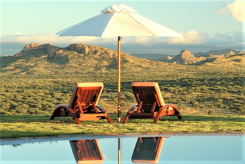 Piscine de l'hotel Gocheganas à Windhoek - Namibie | Au Tigre Vanillé