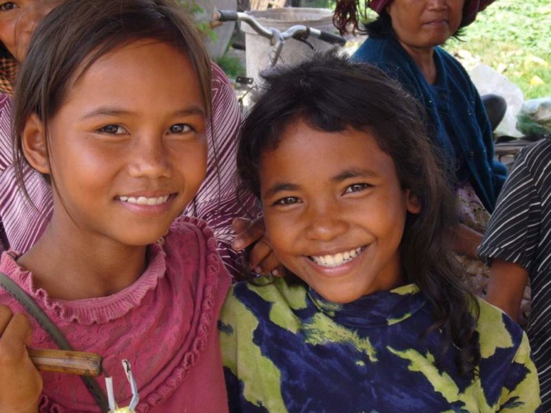 Jeunes filles du village de Tbeng - Cambodge | Au Tigre Vanillé