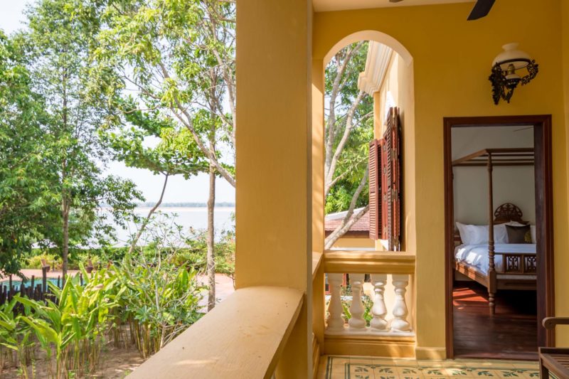 Chambre du Relais de Chhlong à Kratie - Cambodge | Au Tigre Vanillé