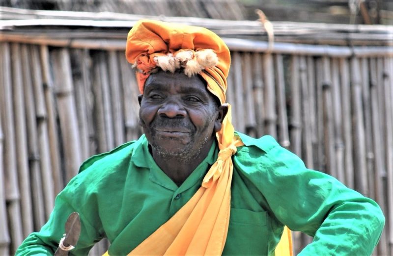 Portrait d'une homme - Rwanda | Au Tigre Vanillé