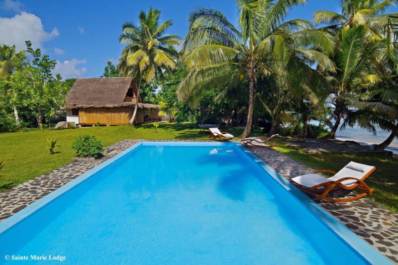 Piscine du Sainte Marie Lodge - Madagascar | Au Tigre Vanillé