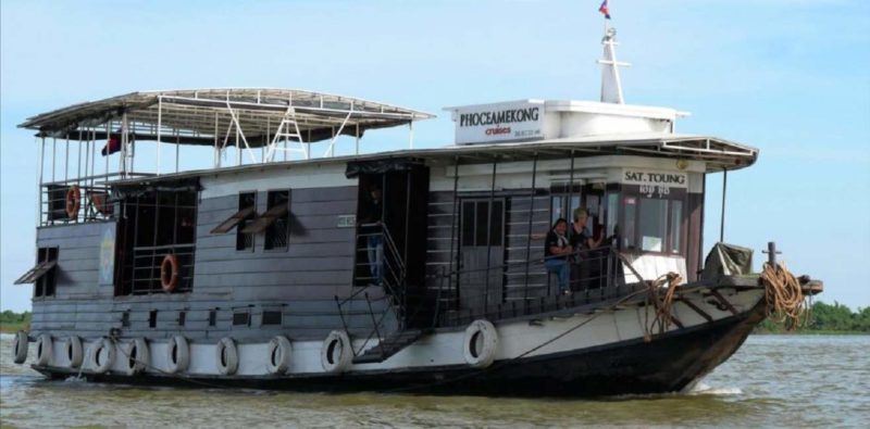 Bateau Sat Toung en croisière sur le lac Tonlé Sap - Cambodge | Au Tigre Vanillé