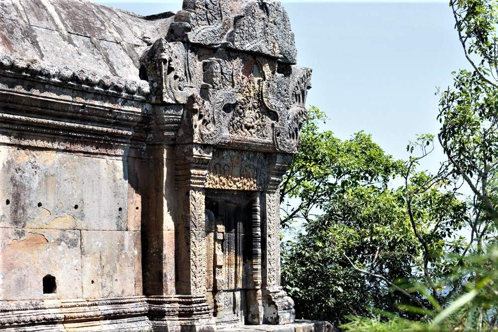 Découverte du surprenant temple de Preah Vihear - Cambodge | Au Tigre Vanillé