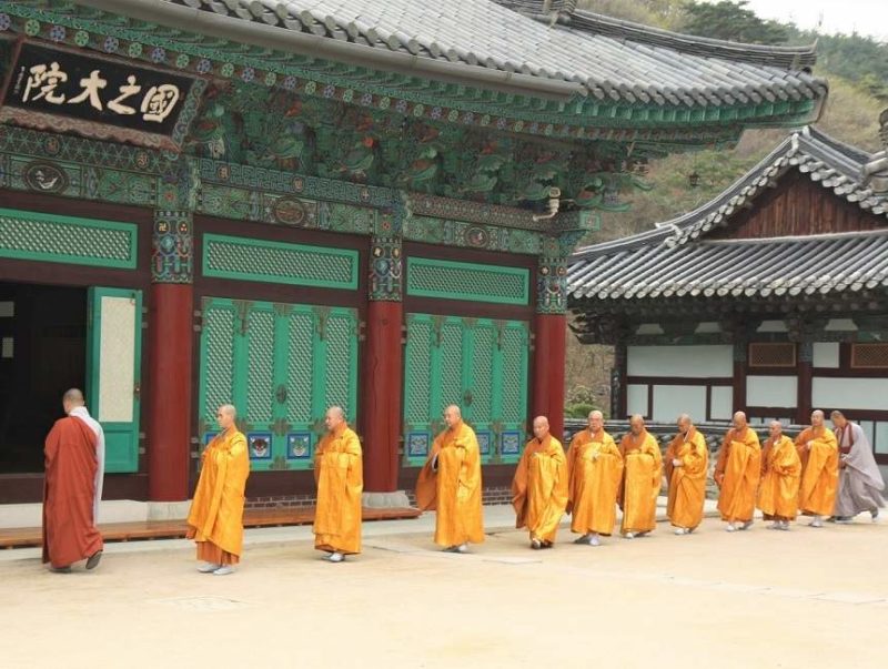 Visite du temple de Tongdo-sa - Corée du Sud | Au Tigre Vanillé