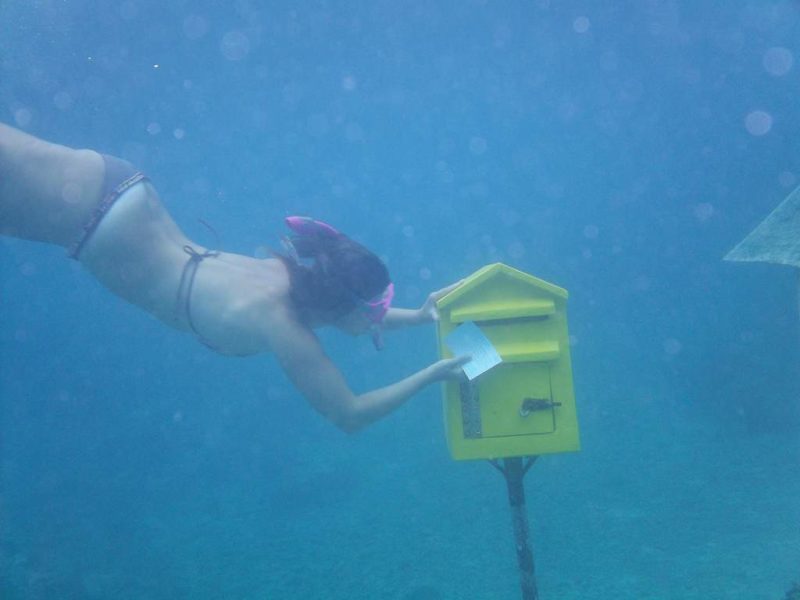 Poste sous-marine à Port-Vila - Vanuatu | Au Tigre Vanillé