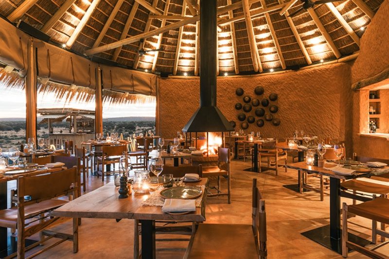 Restaurant de l'hotel Zannier Omaanda à Windhoek - Namibie | Au Tigre Vanillé