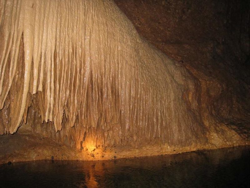 Découverte de la grotte de Barton Creek en canoë - Belize | Au Tigre Vanillé