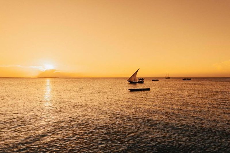 Coucher de soleil sur l'océan Indien à Zanzibar - Tanzanie | Au Tigre Vanillé