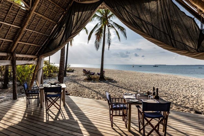 Restaurant de l'hôtel Fanjove Private Island - Tanzanie | Au Tigre Vanillé