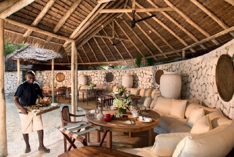 Restaurant de l'hotel Mnemba à Zanzibar - Tanzanie | Au Tigre Vanillé