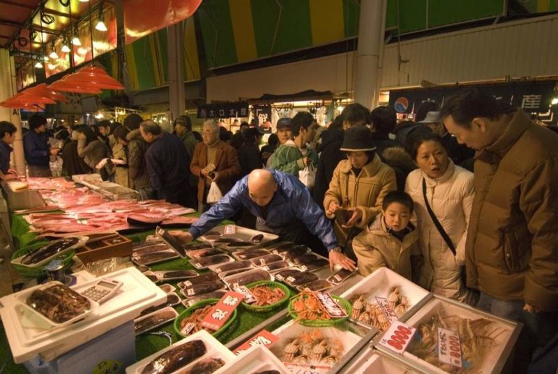 Découverte du marché d'Omisho à Kanazawa - Japon | Au Tigre Vanillé