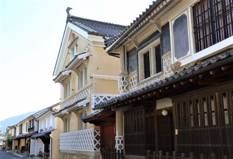 Ruelle du village de Uchiko sur l'île de Shikoku - Japon | Au Tigre Vanillé