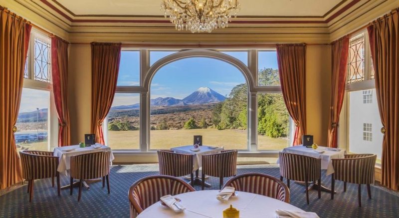 Restaurant de l'hôtel Chateau Tongariro - Nouvelle-Zélande | Au Tigre Vanillé
