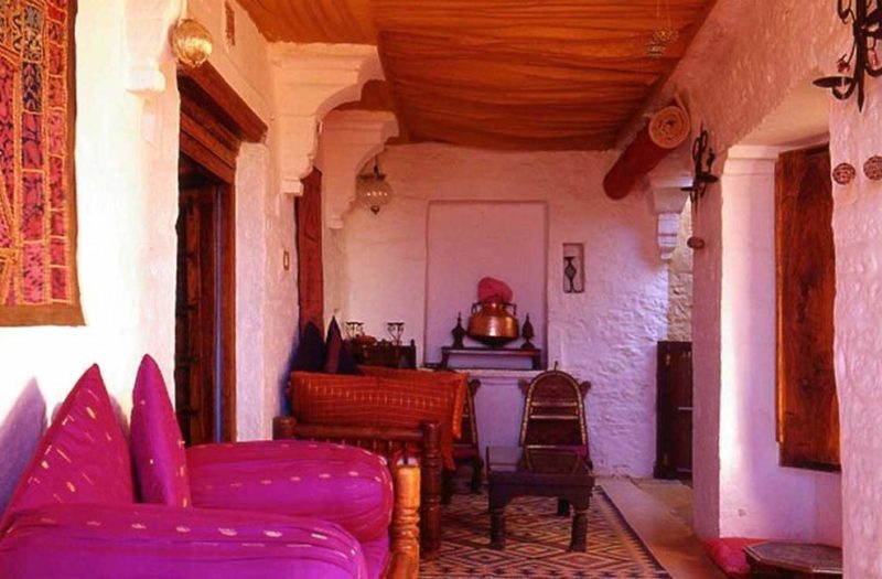 Chambre de l'hôtel Killa Bhawan à Jaisalmer au Rajasthan - Inde | Au Tigre Vanillé