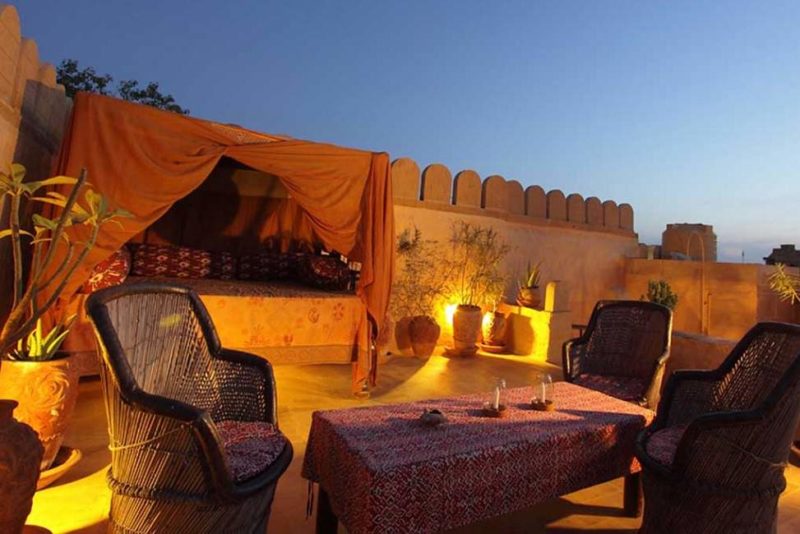 Terrasse de l'hôtel Killa Bhawan à Jaisalmer au Rajasthan - Inde | Au Tigre Vanillé