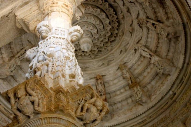 Admirer les temples jains de Ranakpur - Rajasthan, Inde | Au Tigre Vanillé