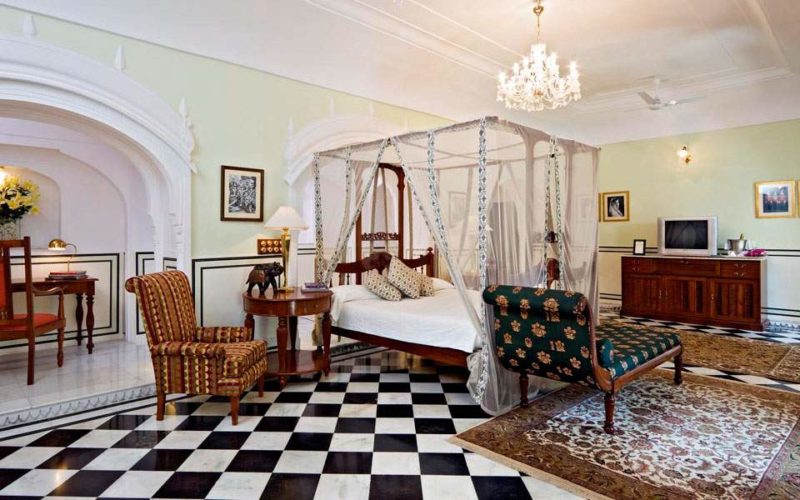 Chambre à l'hôtel Samode Haveli à Jaipur - Rajasthan, Inde | Au Tigre Vanillé