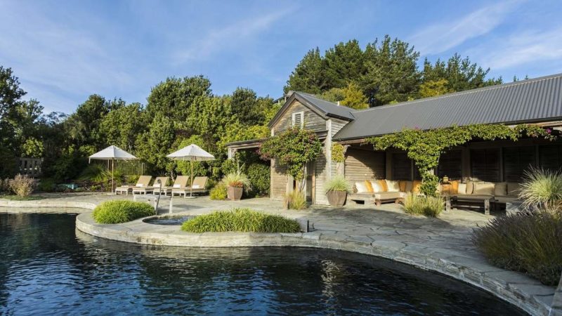 Piscine de l'hôtel The Farm at Cape Kidnappers - Nouvelle-Zélande | Au Tigre Vanillé