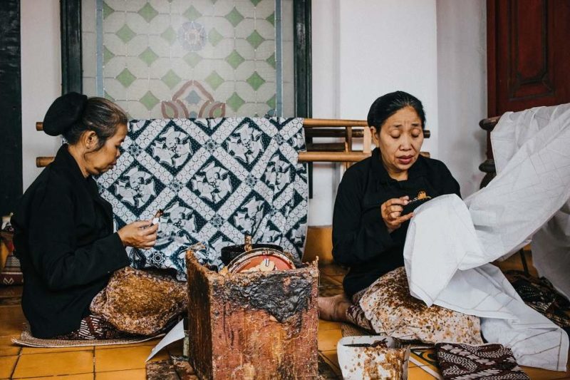 atelier-batik-yogjakarta-java-indonesie Entrer dans les ateliers d'artisanat de Yogjakarta - Indonésie | Au Tigre Vanillé