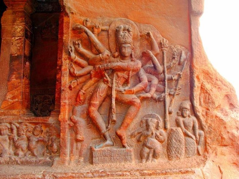 badami-grottes-art-sculptures-inde Grottes de Badami en Inde du Sud | Au Tigre Vanillé