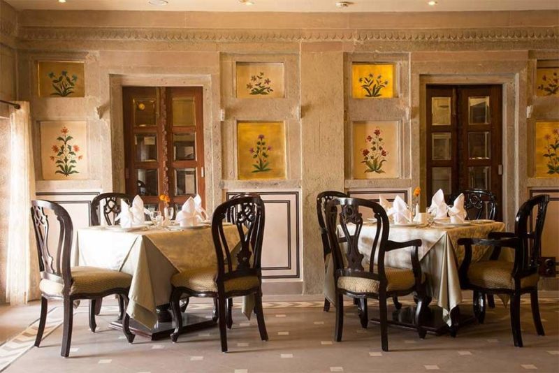 Restaurant de l'hôtel Brijrama Palace - Indonésie | Au Tigre Vanillé