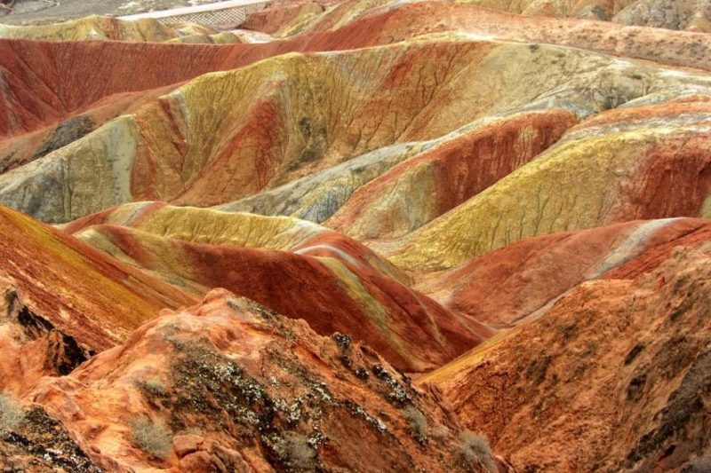 montagne argile phenomène geologique sur la Route de la Soie - Chine | Au Tigre Vanillé