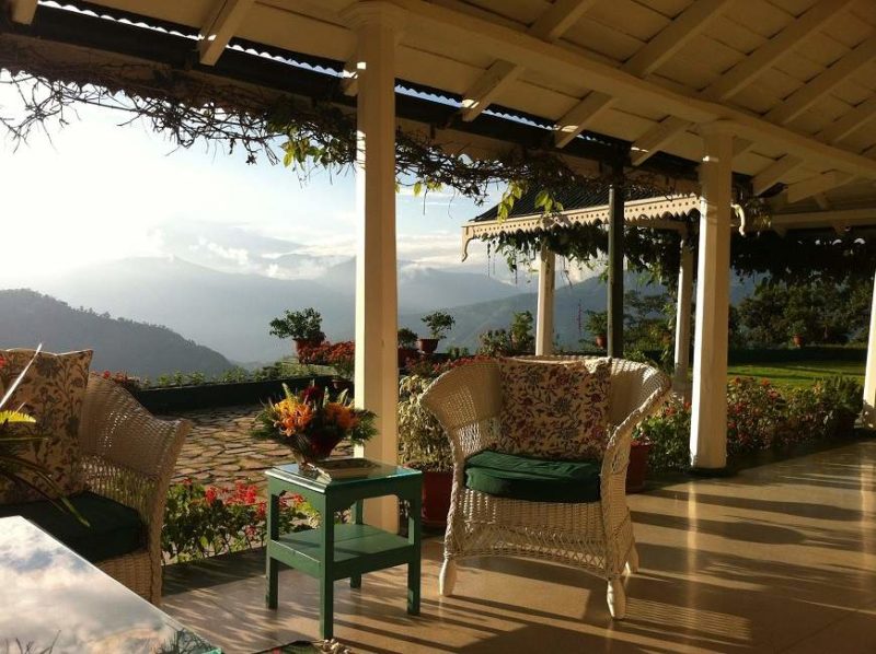 Veranda du Glenburn Tea Estate - Inde de l'Est | Au Tigre Vanillé