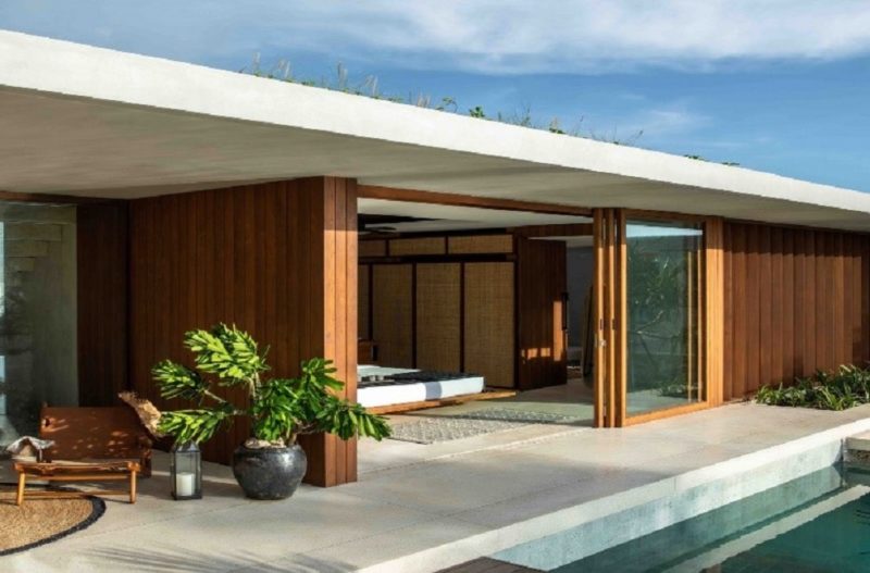 Piscine et terrasse de l'hotel Cap Karoso à Sumba - Indonésie | Au Tigre Vanillé