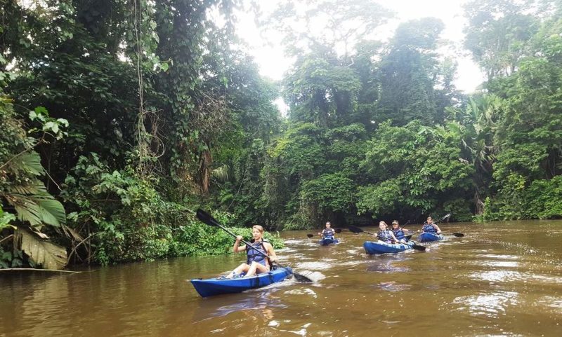 kayak-sport-arenal-costarica