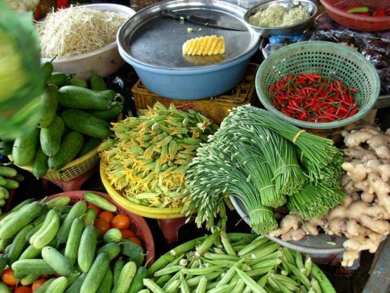 Déambuler entre les étals du marché de Saigon - Vietnam | Au Tigre Vanillé