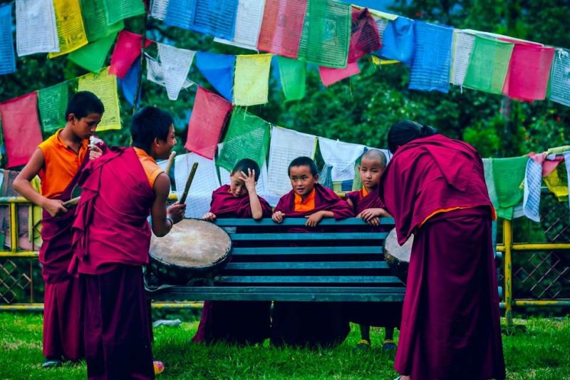 Découvrir la vie des monastères de l'Himalaya - Inde de l'Est | Au Tigre Vanillé
