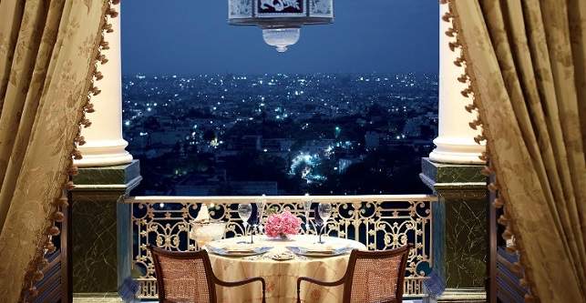 Restaurant de l'hotel Taj Falaknuma à Hyderhabad en Inde du Sud | Au Tigre Vanillé