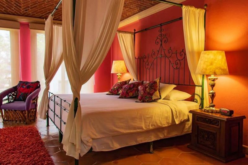 Chambre de l'hôtel La Puertesita à San Miguel de Allende - Mexique | Au Tigre Vanillé