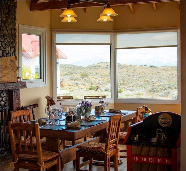 Restaurant de l'estancia Estela en Patagonie - Argentine | Au Tigre Vanillé