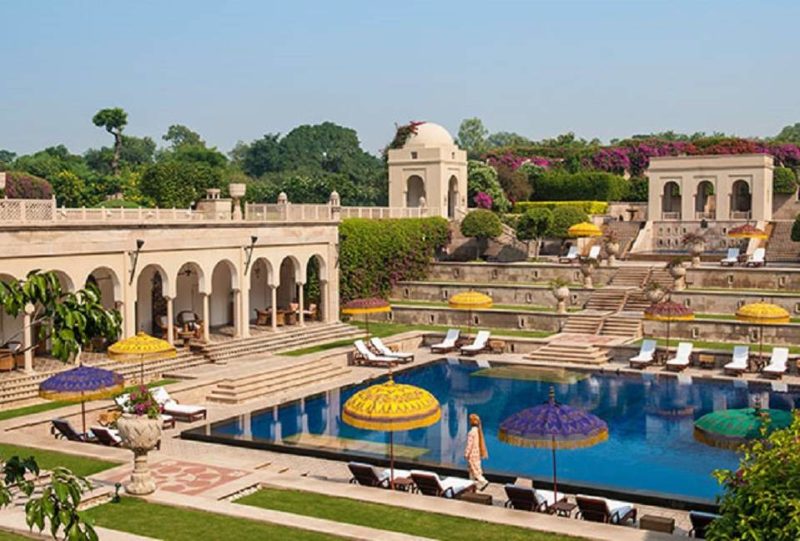 Piscine de l'hotel Oberoi à Agra - Inde | Au Tigre Vanillé