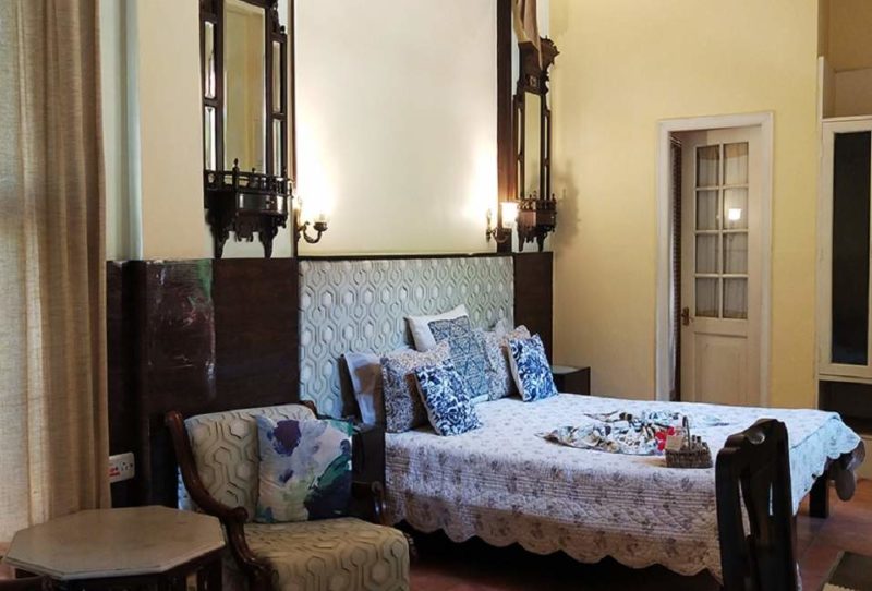 Chambre de l'hôtel Ranjit à Armitsar - Inde | Au Tigre Vanillé