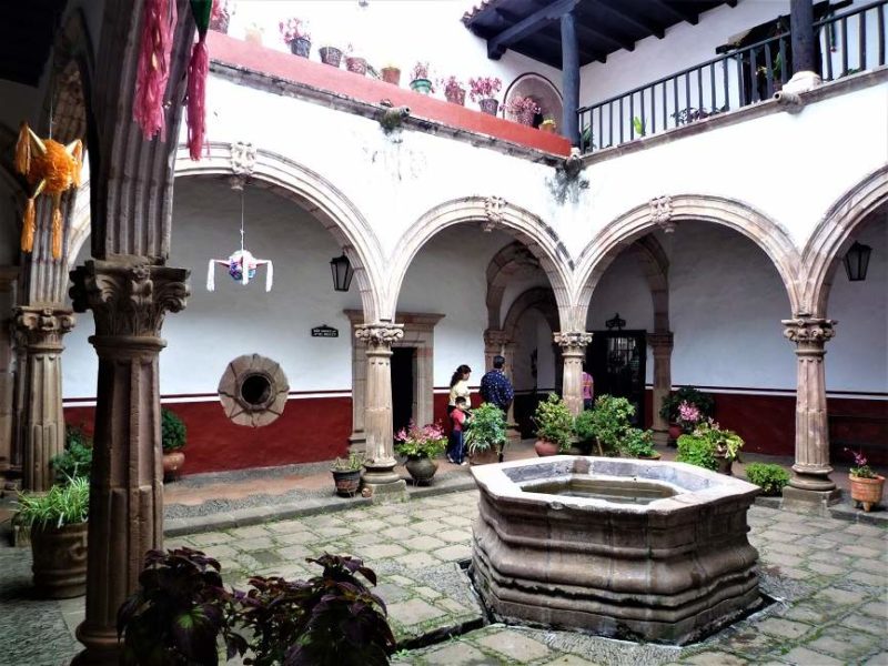 maison-onze-patios-patzcuaro-mexique Explorer la ville de Patzcuaro - Mexique | Au Tigre Vanillé