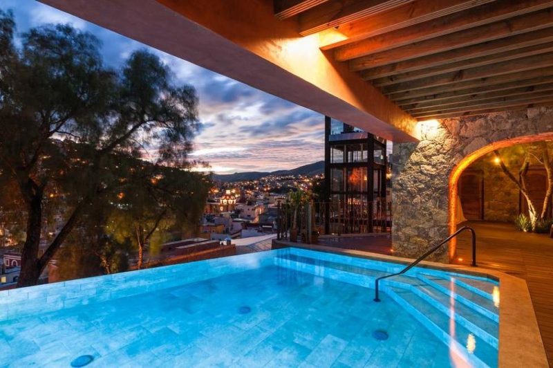 Piscine de l'hôtel Casa del Rector à Guanajuato - Mexique | Au Tigre Vanillé