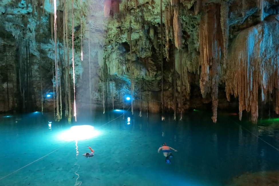 plongee-cenote-yucatan-mexique Plongée dans un cenote du Yucatan - Mexique | Au Tigre Vanillé